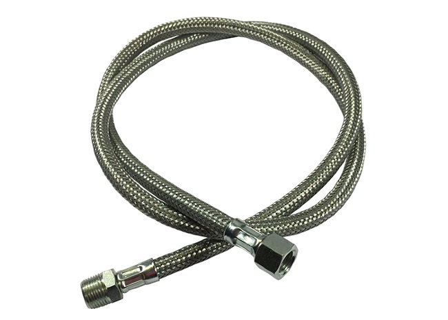Гибкий топливный шланг TUBOFLEX 1/4FDX3/8MDX1200 (WSO 30, Spark 26 DSG) арт. 18845 (3-18-0070) в Санкт-Петербурге