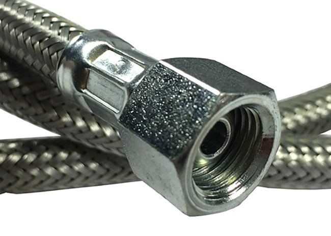 Гибкий топливный шланг TUBOFLEX 1/4FDX3/8MDX1200 (WSO 30, Spark 26 DSG) арт. 18845 (3-18-0070) в Санкт-Петербурге